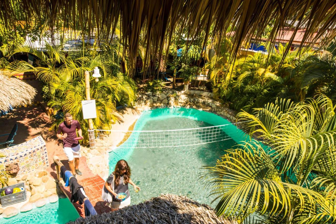 Tower Bridge Hostel Puerto Escondido  Exterior photo