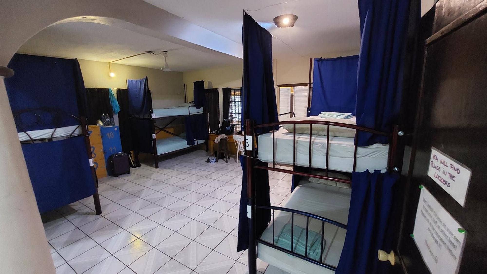 Tower Bridge Hostel Puerto Escondido  Exterior photo