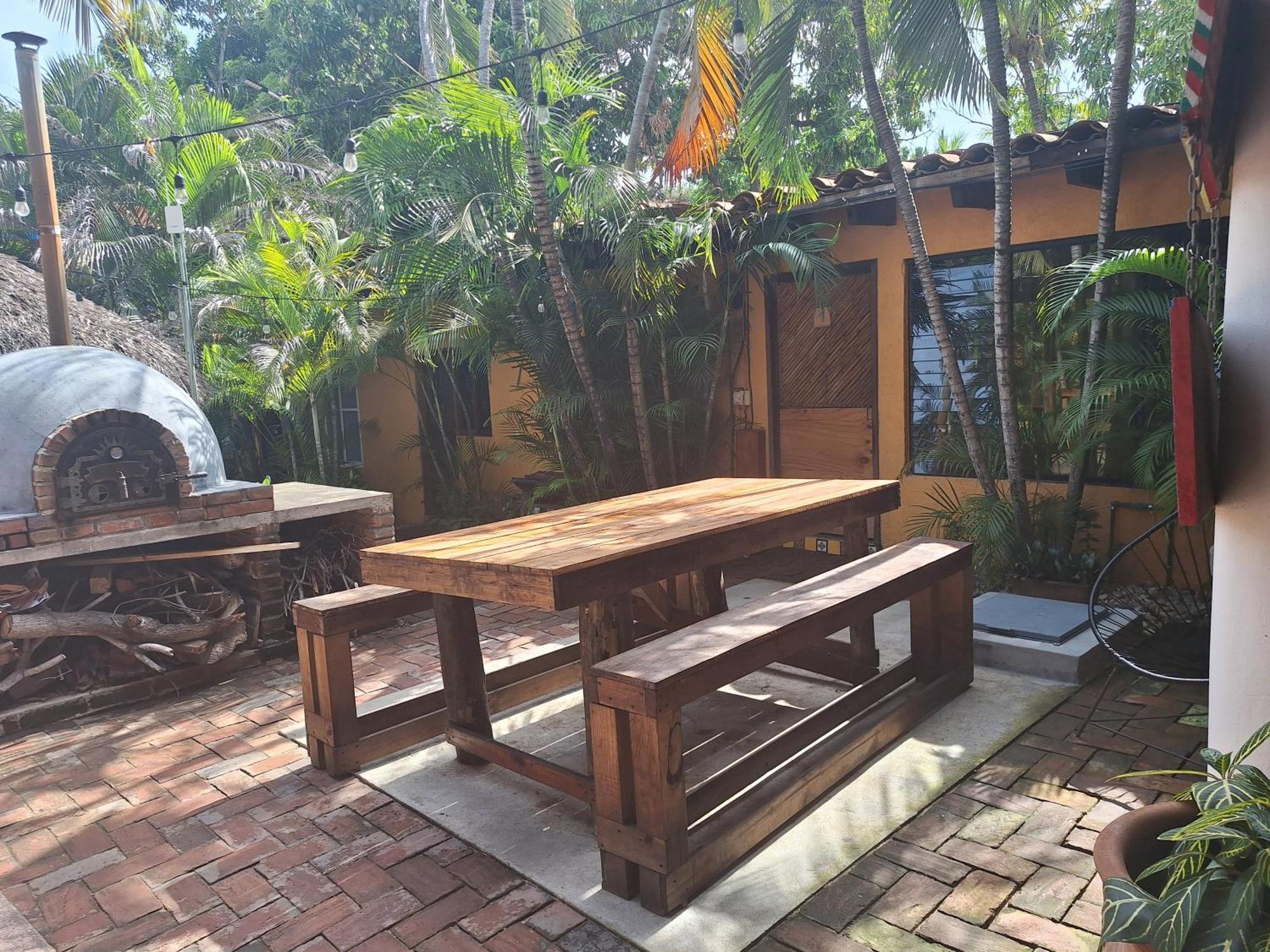 Tower Bridge Hostel Puerto Escondido  Exterior photo